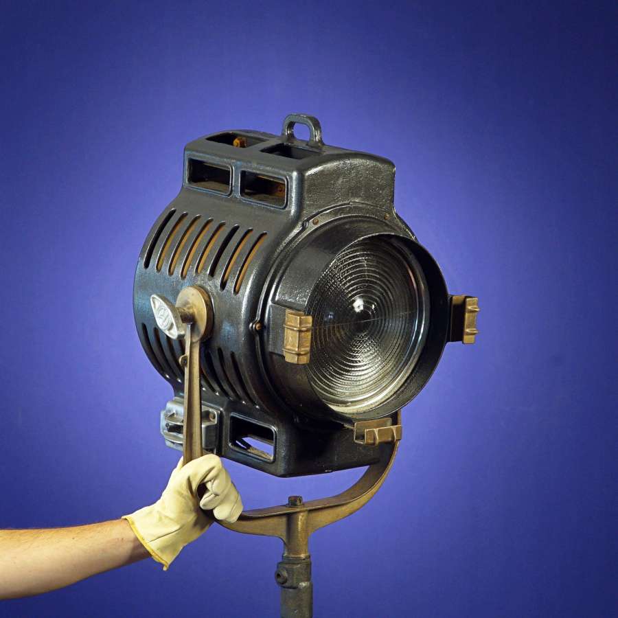 foco cine antiguo vintage alquiler atrezo