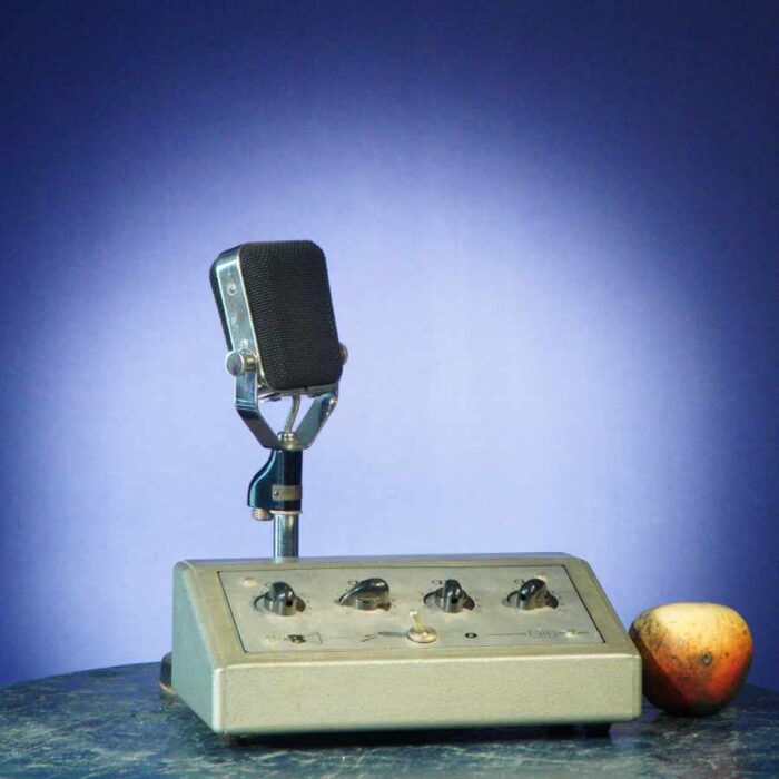 Mesa mezcladora mixer de radio microfono