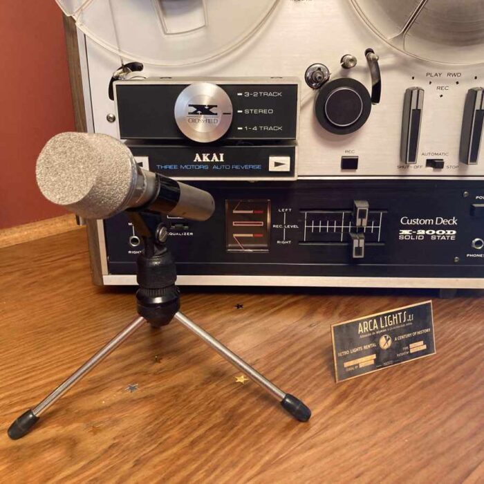 Magnetófono vintage de estudio de grabación usado como atrezo retro en rodajes