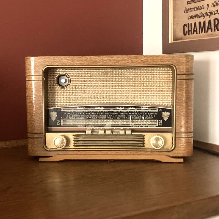 Radio válvulas, funciona - Imagen 4