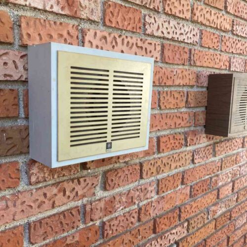 talkback es un altavoz de pared decada 1970